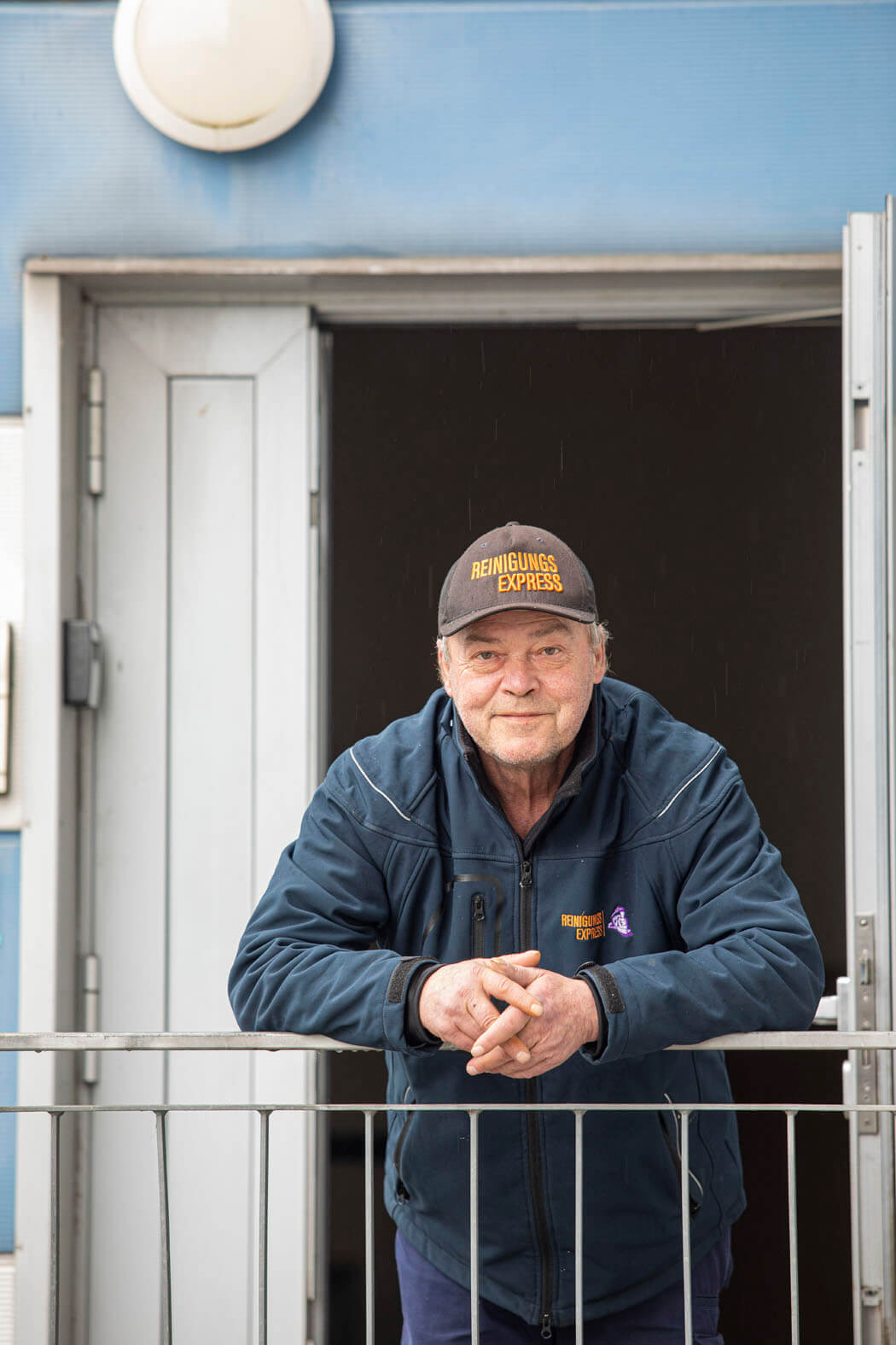 Manfred Techt ist Allround-Handwerker bei der Firma Zele GmbH.